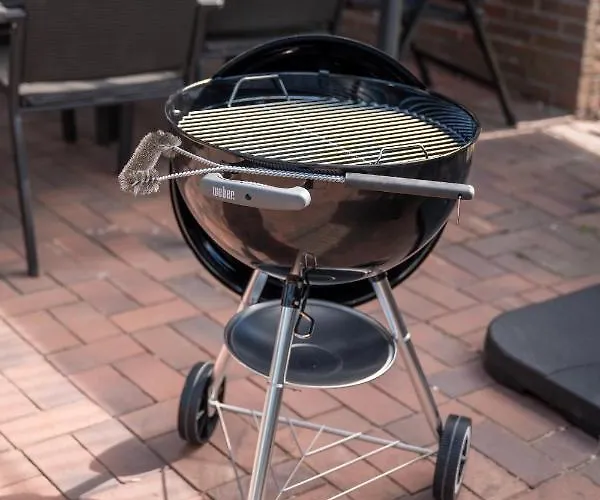 度假居 Steuerbord Mit Kamin Und Terrasse - 4 Sterne Dtv-klassifizierung