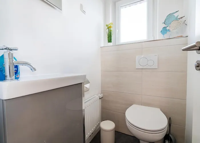 度假居 Steuerbord Mit Kamin Und Terrasse - 4 Sterne Dtv-klassifizierung
